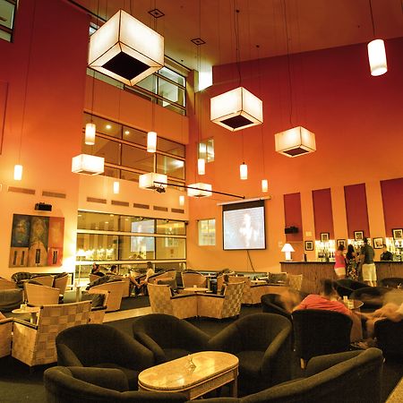 Vila Gale Eco Resort Angra อังกราโดสเฮย์ส ภายนอก รูปภาพ The lounge at the airport