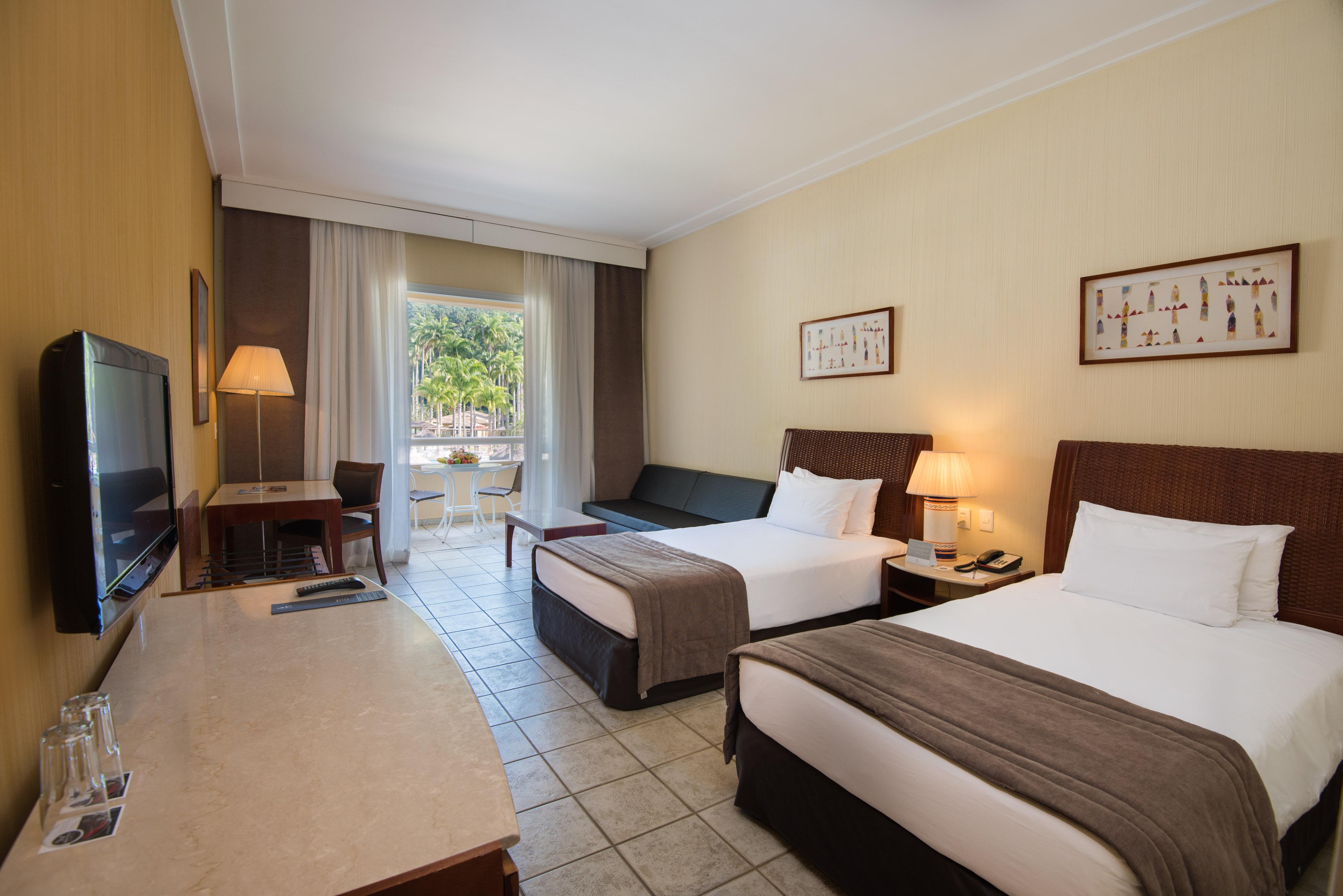 Vila Gale Eco Resort Angra อังกราโดสเฮย์ส ภายนอก รูปภาพ A typical room at the hotel