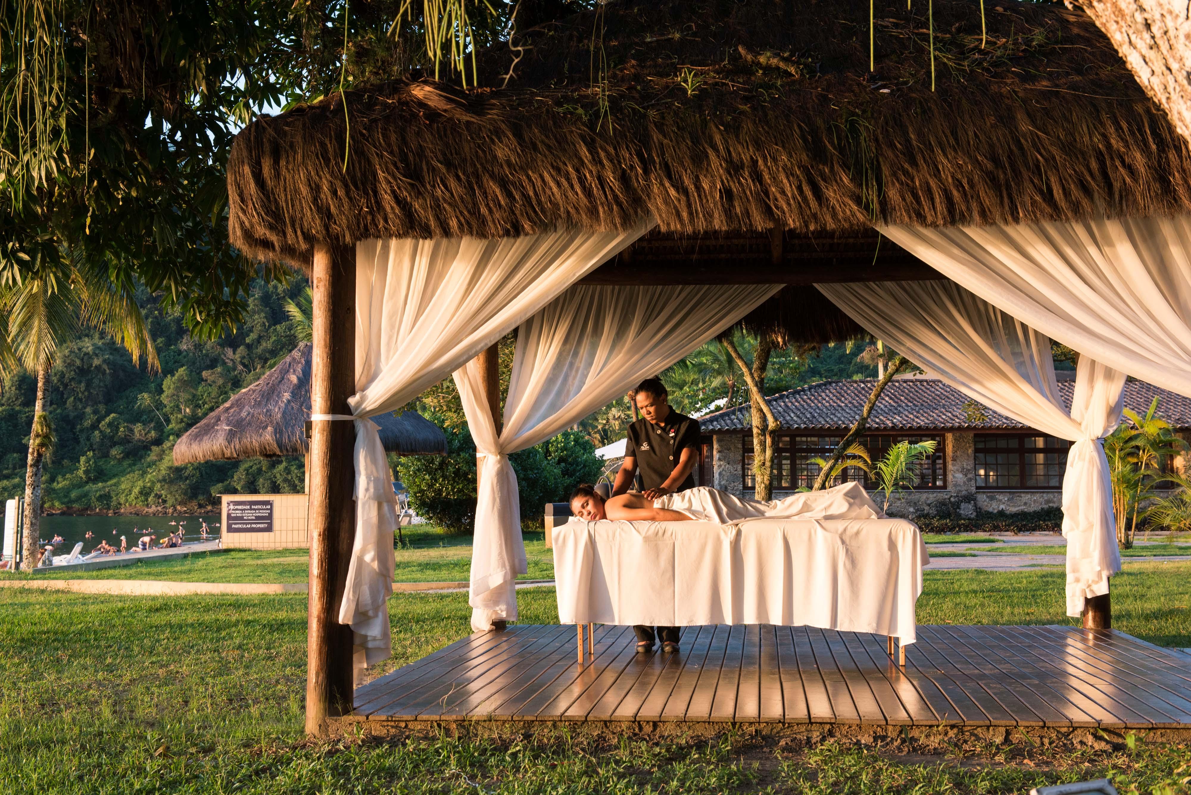 Vila Gale Eco Resort Angra อังกราโดสเฮย์ส ภายนอก รูปภาพ Spa at Pangkor Laut Resort