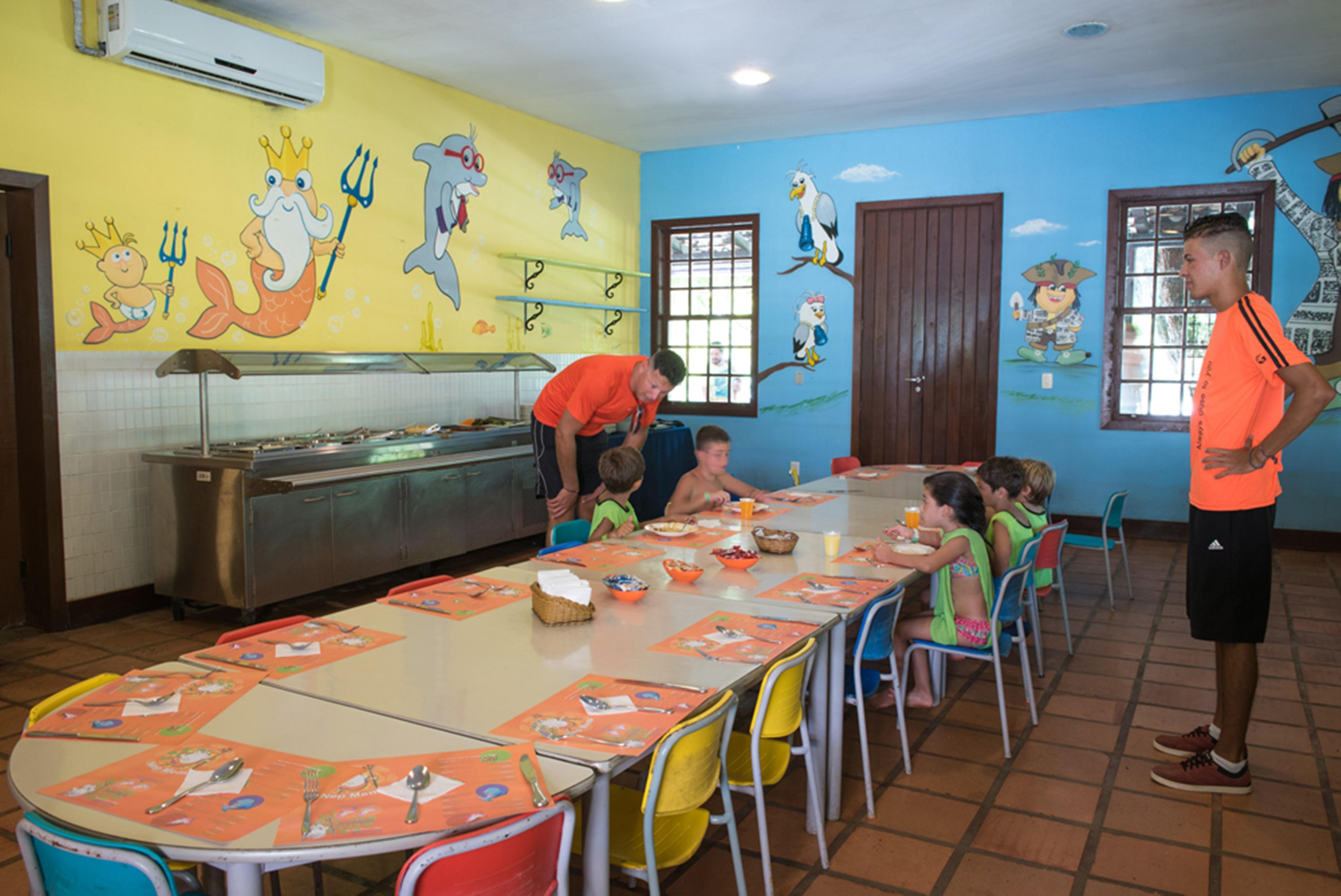 Vila Gale Eco Resort Angra อังกราโดสเฮย์ส ภายนอก รูปภาพ The restaurant at the resort