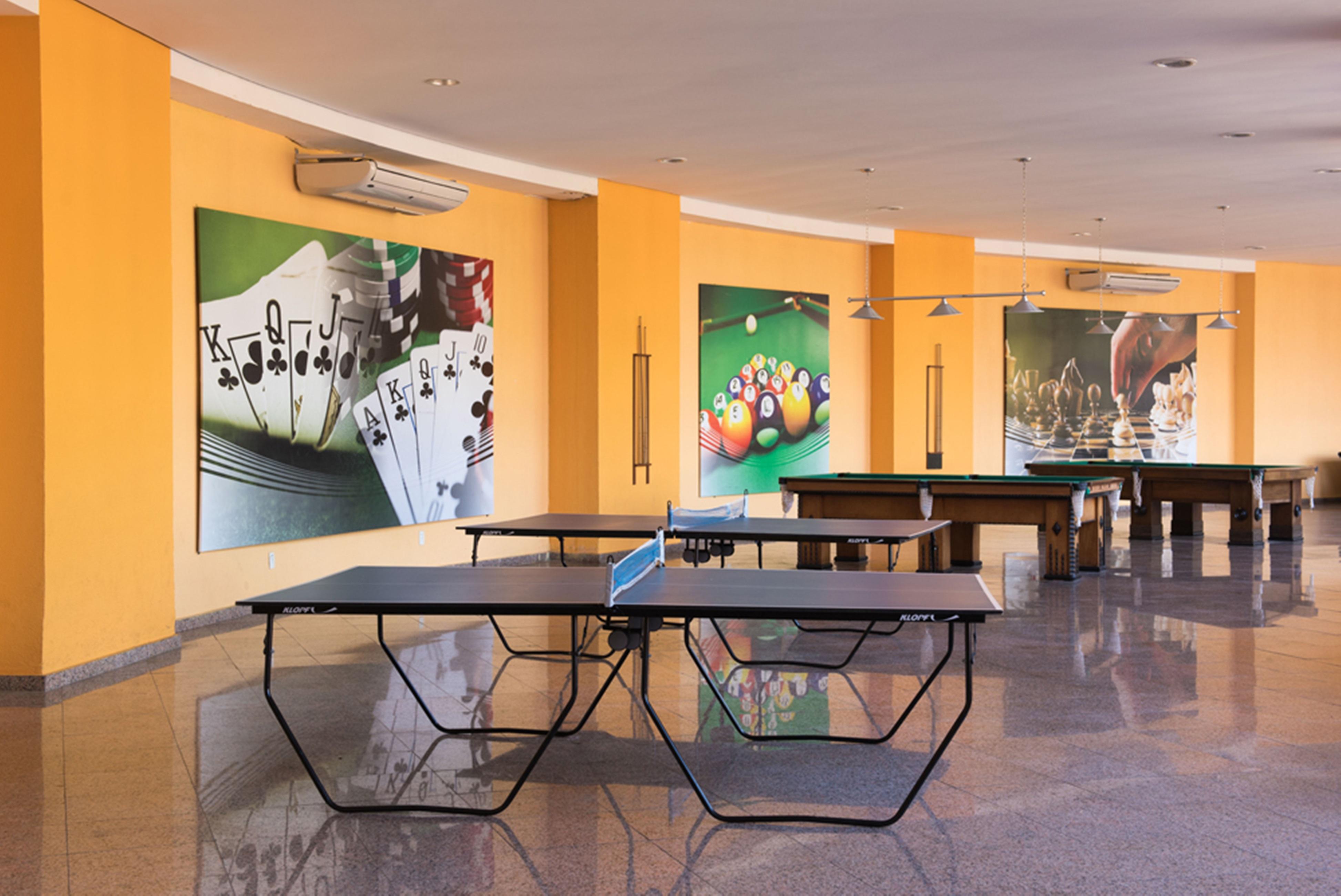 Vila Gale Eco Resort Angra อังกราโดสเฮย์ส ภายนอก รูปภาพ Table tennis tables